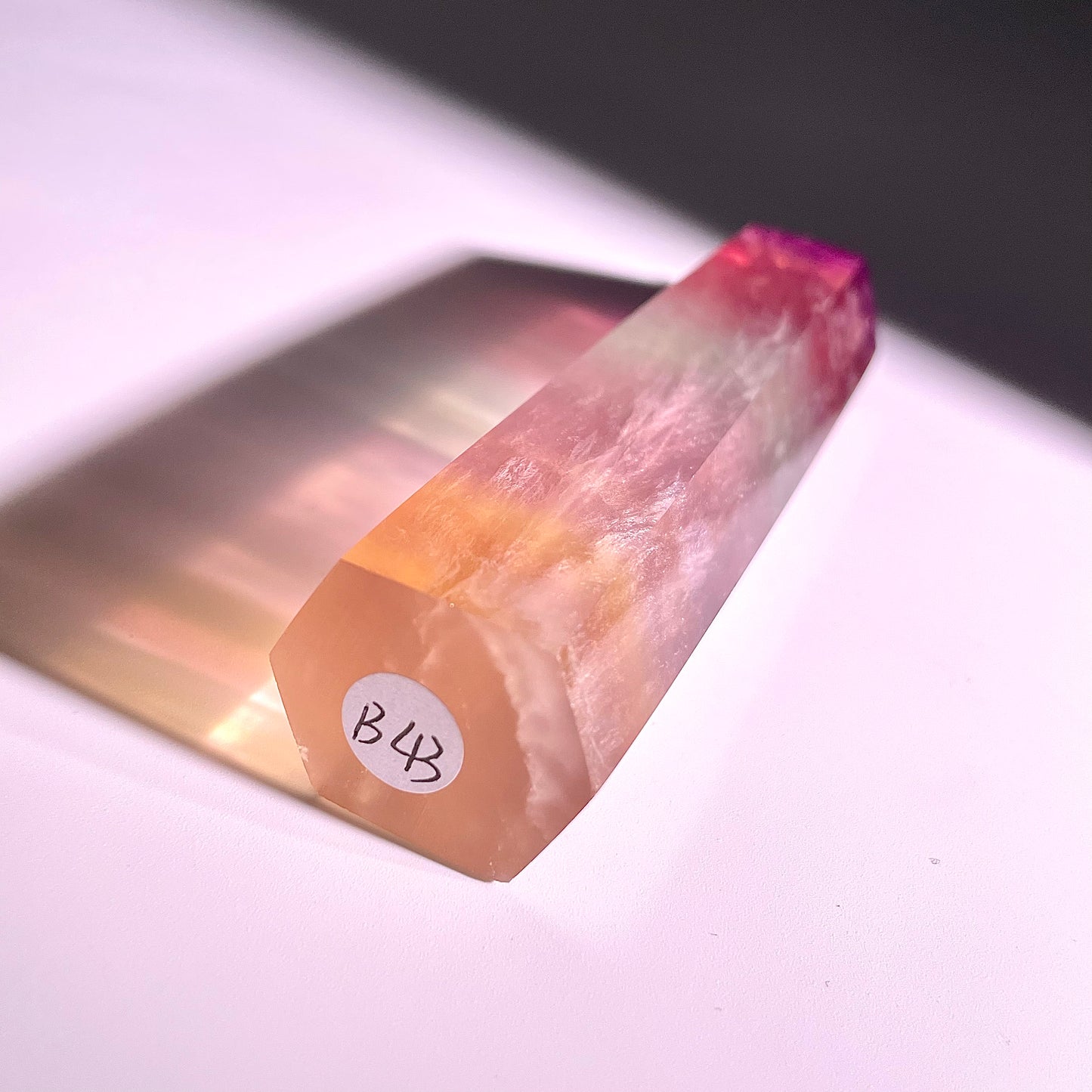 B43◇1点物◇フローライト ピラー◇116×24×21mm◇天然石・鉱物・パワーストーン