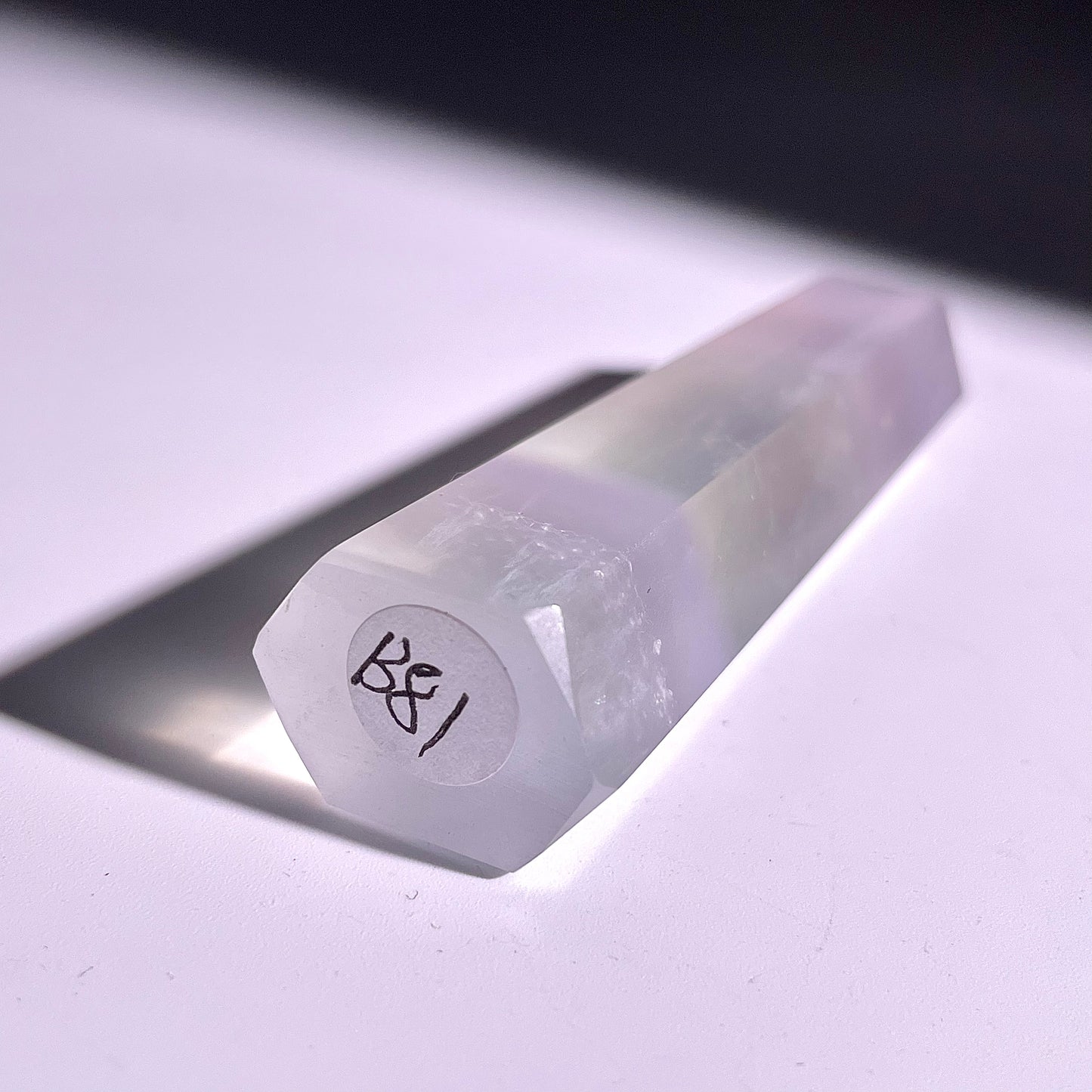 B81◇1点物◇フローライト ピラー◇72×20×15mm天然石・鉱物・パワーストーン