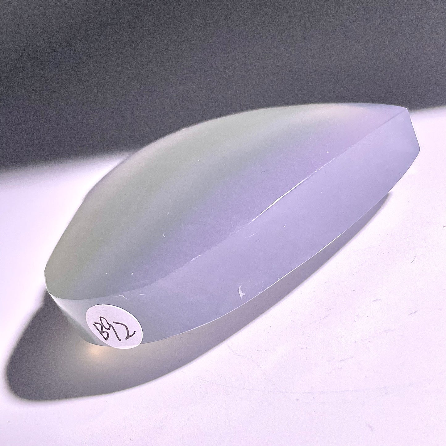 B92◇1点物◇フローライト ハート◇65×71×26mm天然石・鉱物・パワーストーン