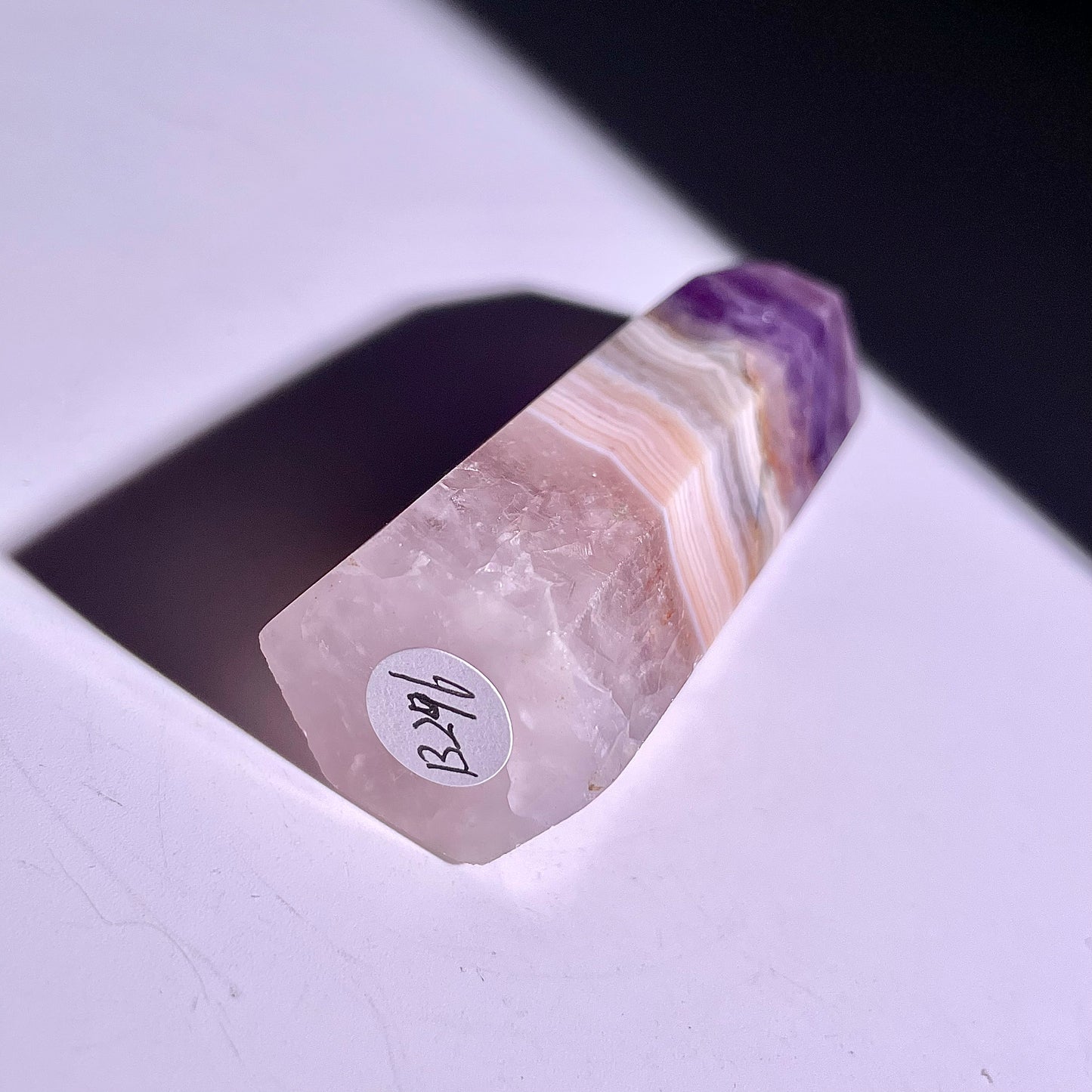 B296◇1点物◇夢幻の紫瑪瑙 ピラー◇87×25×22mm◇天然石・鉱物・パワーストーン