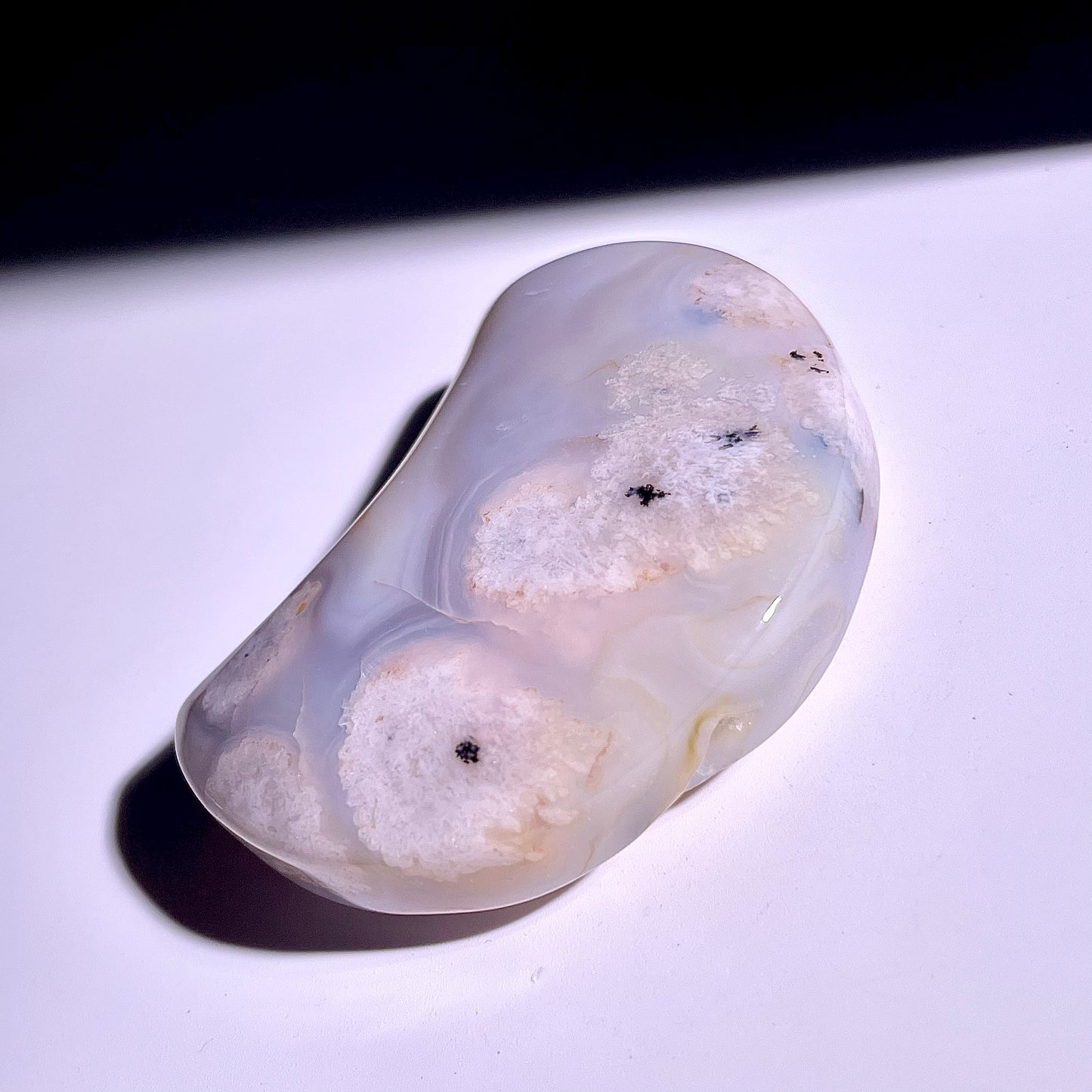 B330◇1点物◇桜瑪瑙 ムーン◇60×40×17mm◇天然石・鉱物・パワーストーン