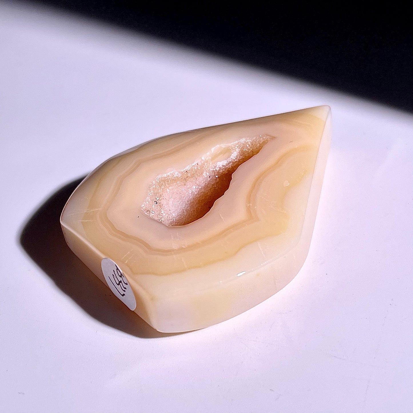 B337◇1点物◇瑪瑙 トーチ◇58×45×13mm◇天然石・鉱物・パワーストーン