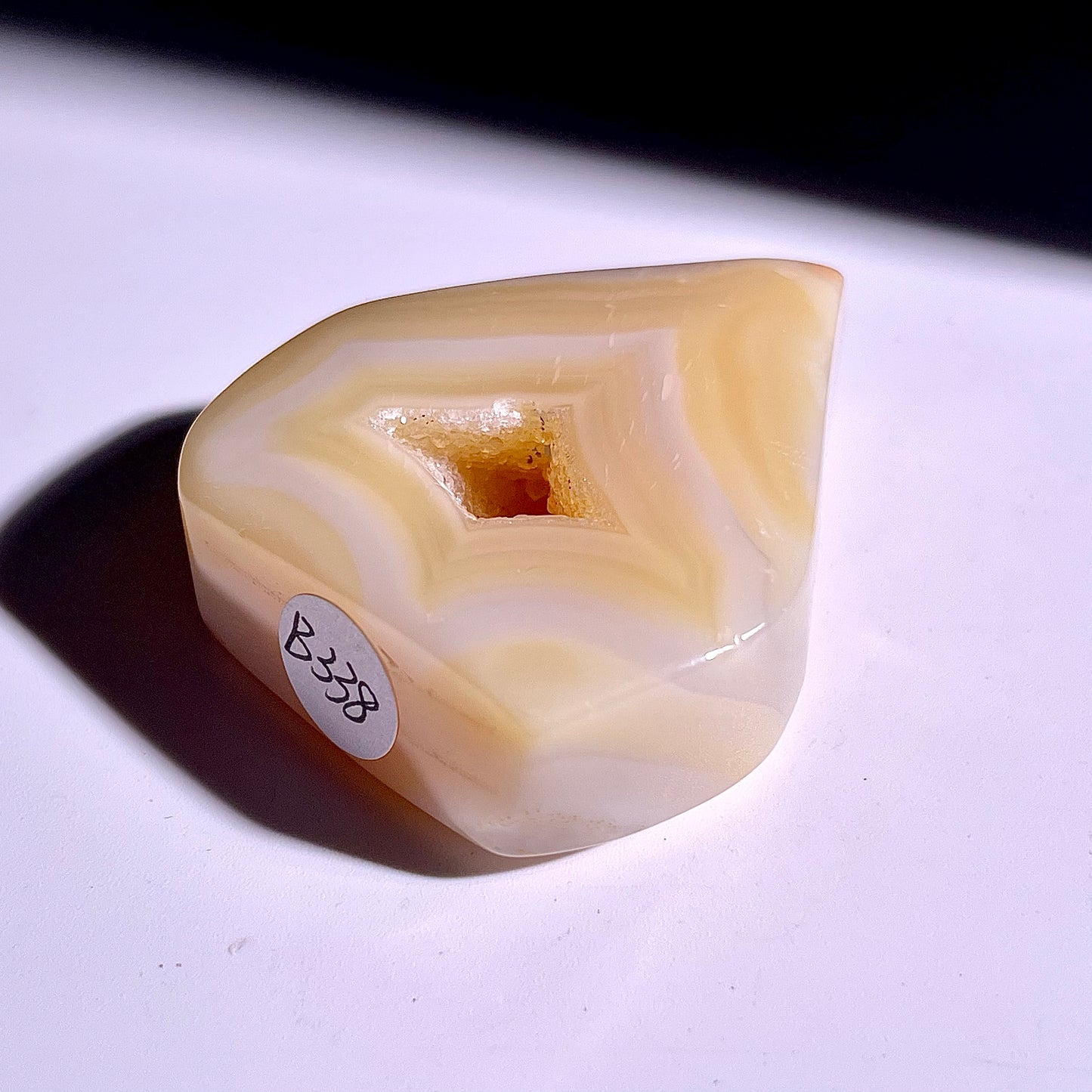 B338◇1点物◇瑪瑙 トーチ◇43×38×14mm◇天然石・鉱物・パワーストーン