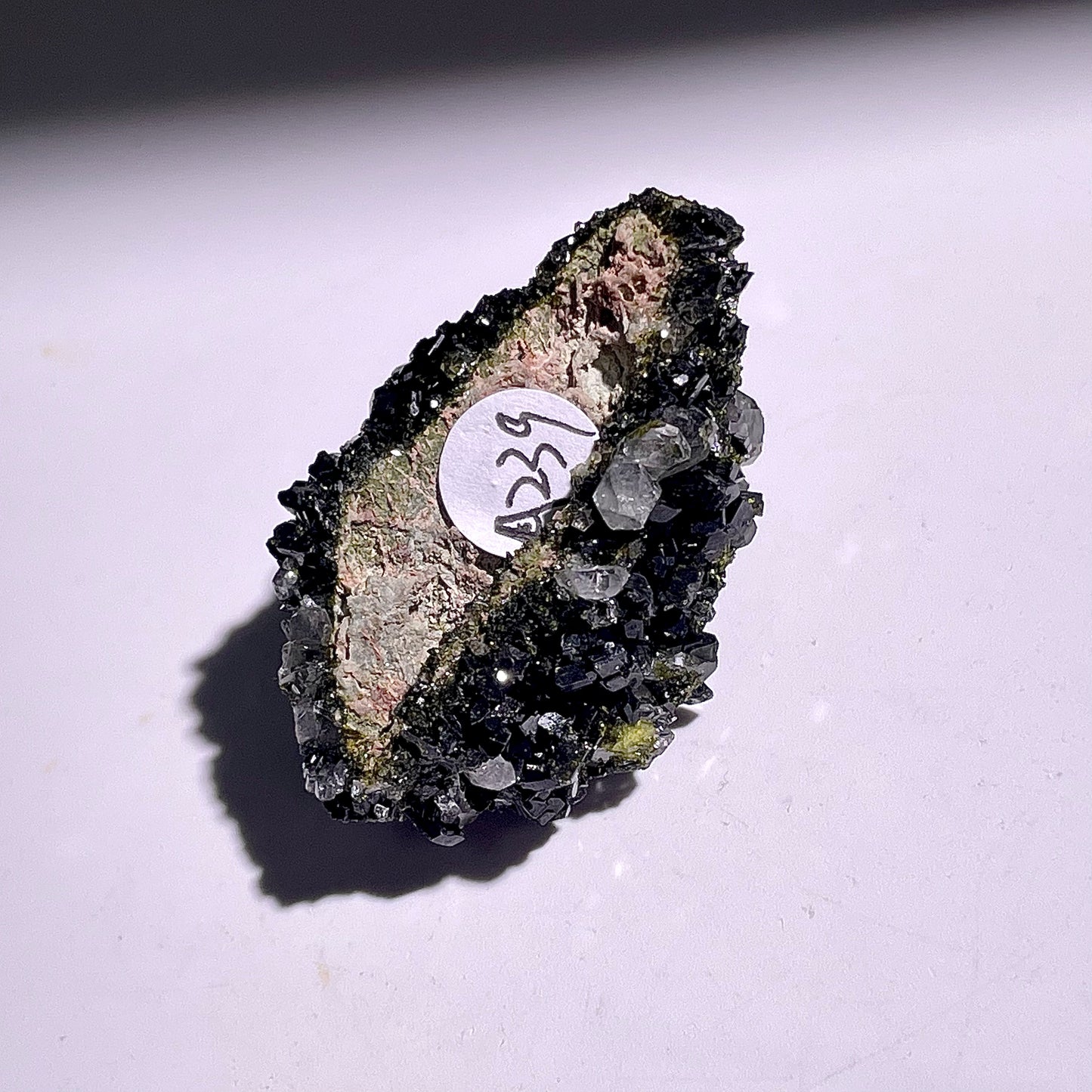 A239◇1点物◇エピドート クラスター◇40×27×17mm◇天然石・鉱物・パワーストーン
