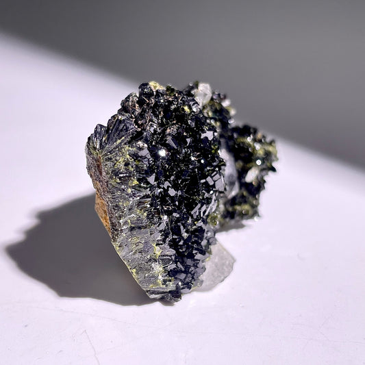 A242◇1点物◇エピドート クラスター◇43×31×22mm◇天然石・鉱物・パワーストーン