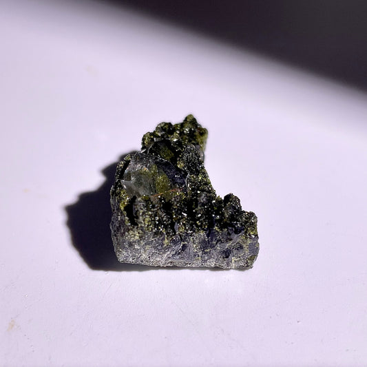 A243◇1点物◇エピドート クラスター◇43×31×22mm◇天然石・鉱物・パワーストーン