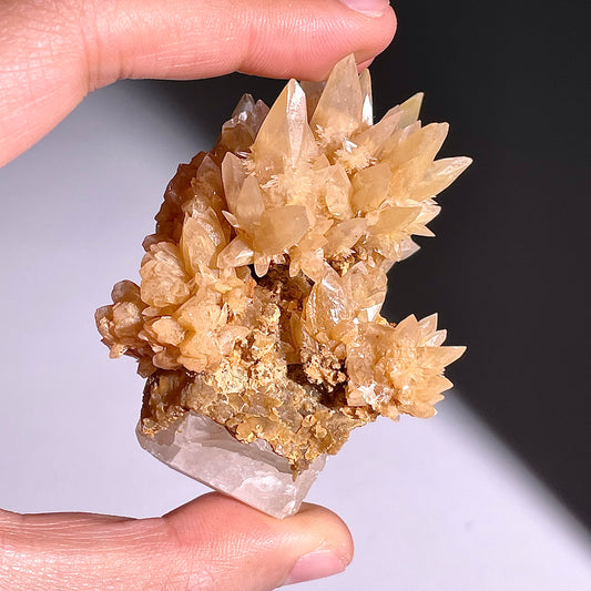 A298◇1点物◇結晶石ハナ◇66×44×36mm◇天然石・鉱物・パワーストーン