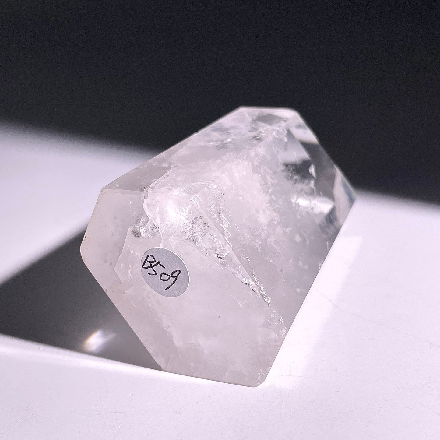 B509◇1点物◇水晶 ピラー◇81×44×29mm◇天然石・鉱物・パワーストーン