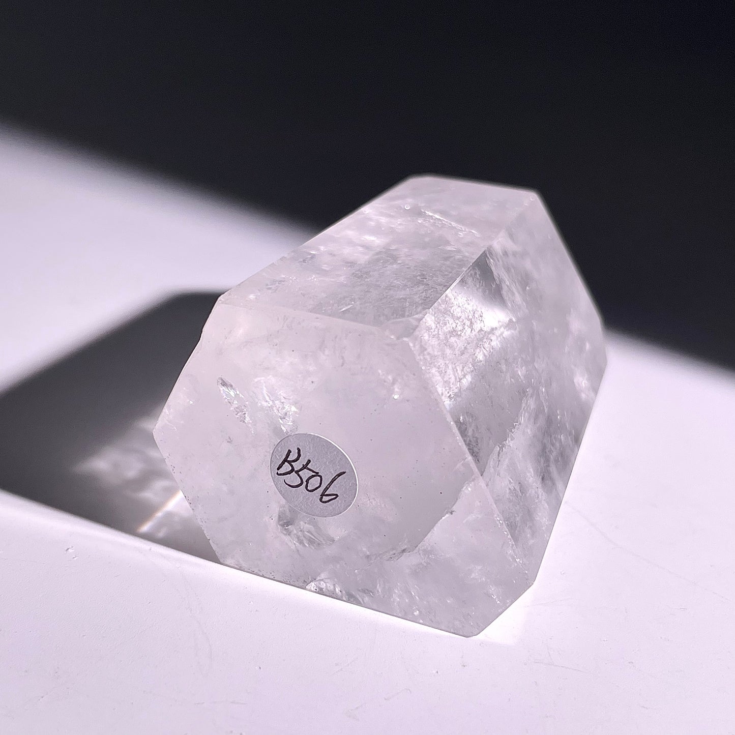 B506◇1点物◇水晶 ピラー◇77×43×36mm◇天然石・鉱物・パワーストーン