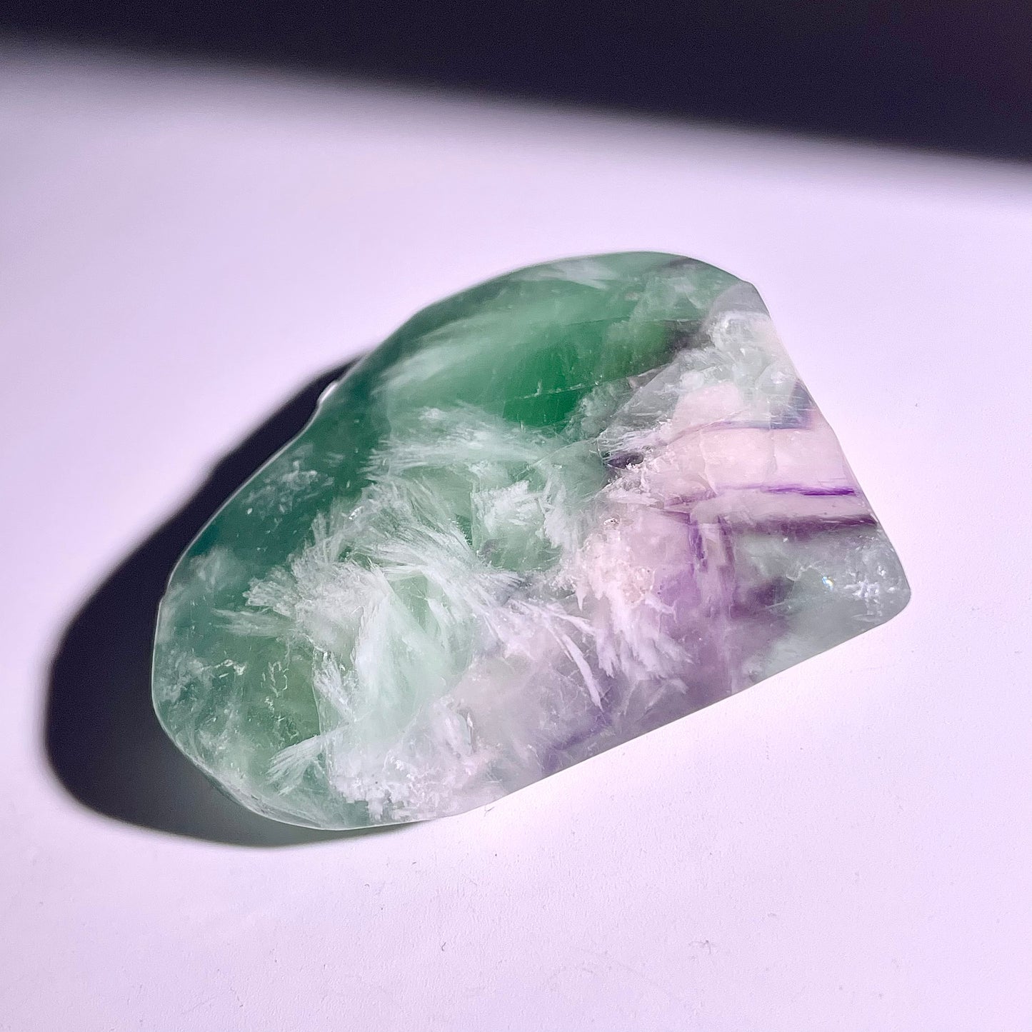 B568◇1点物◇フェザーフローライト ハート◇59×66×16mm◇天然石・鉱物・パワーストーン