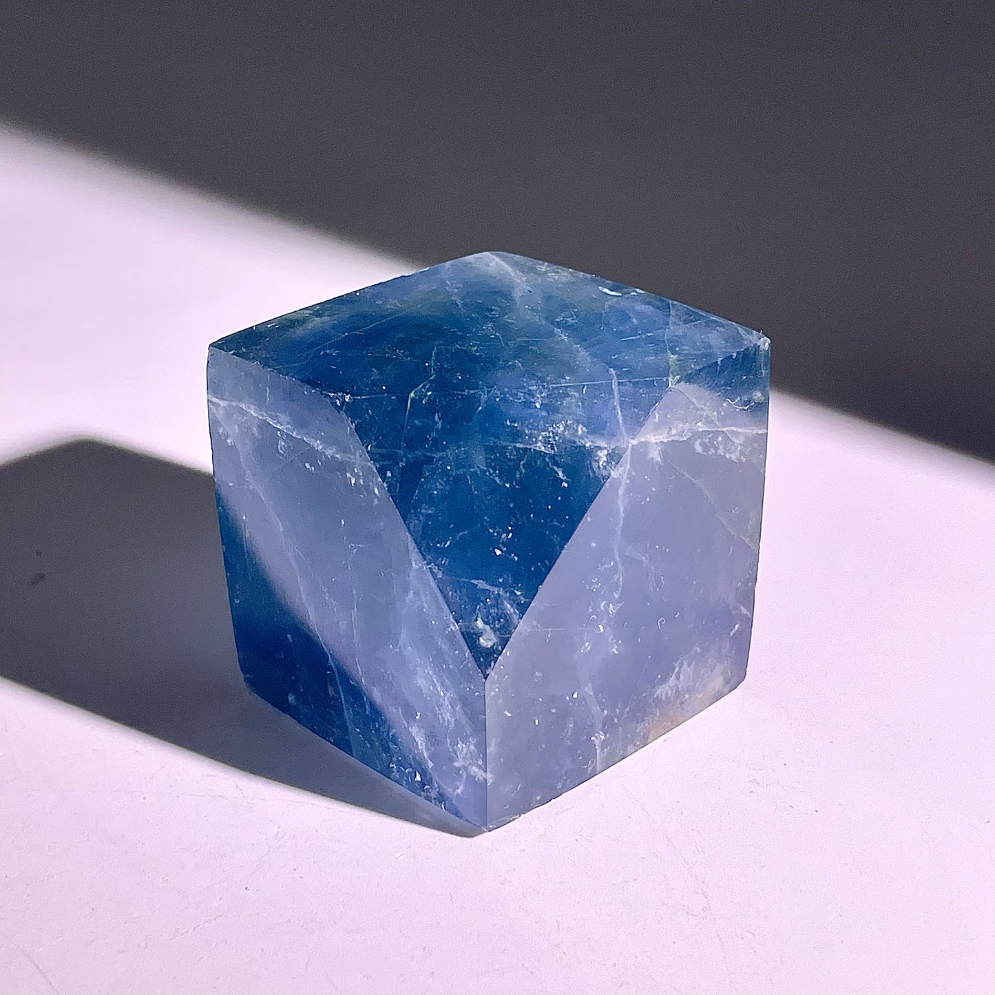 B655◇ブルーフローライト スクエア◇39×36×38mm◇天然石・鉱物・パワーストーン