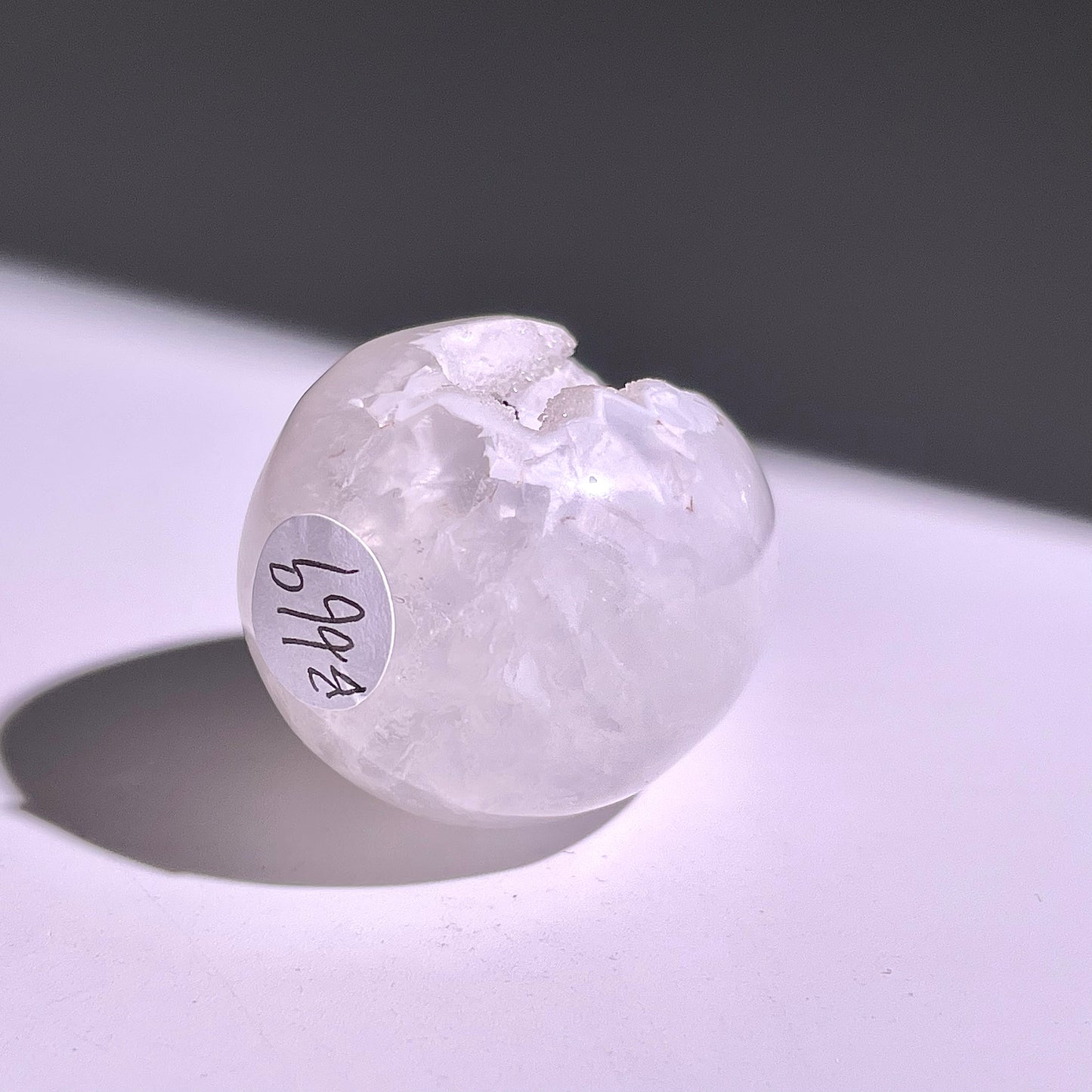 B669◇彩晶マシュマロ エッグ◇36×27×26mm◇天然石・鉱物・パワーストーン