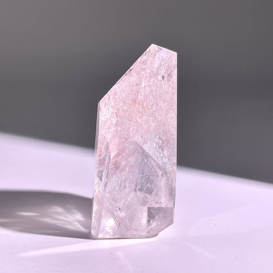 B675◇1点物◇ピンクアゼツライト 不規則◇61×36×26mm◇天然石・鉱物・パワーストーン