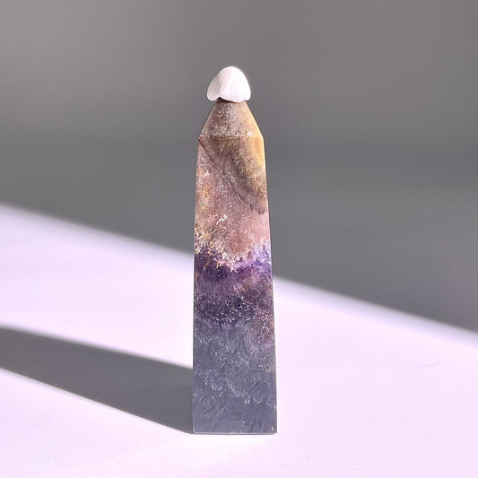B703◇極光蛍石 ピラー◇50×11×4mm◇天然石・鉱物・パワーストーン