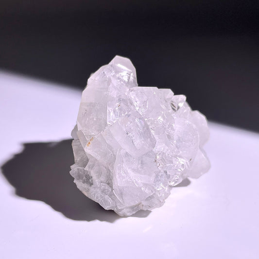A374◇アポフィライトの原石◇56×43×34mm◇天然石・鉱物・パワーストーン