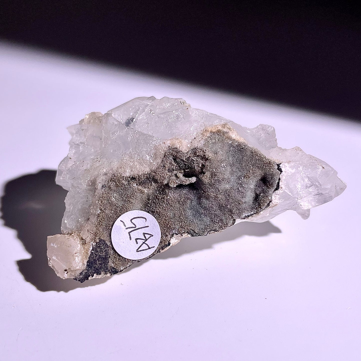 A375◇アポフィライトの原石◇62×40×31mm◇天然石・鉱物・パワーストーン