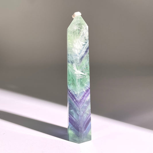 B798◇フェザー フローライト ピラー◇102×22×18mm◇天然石・鉱物・パワーストーン