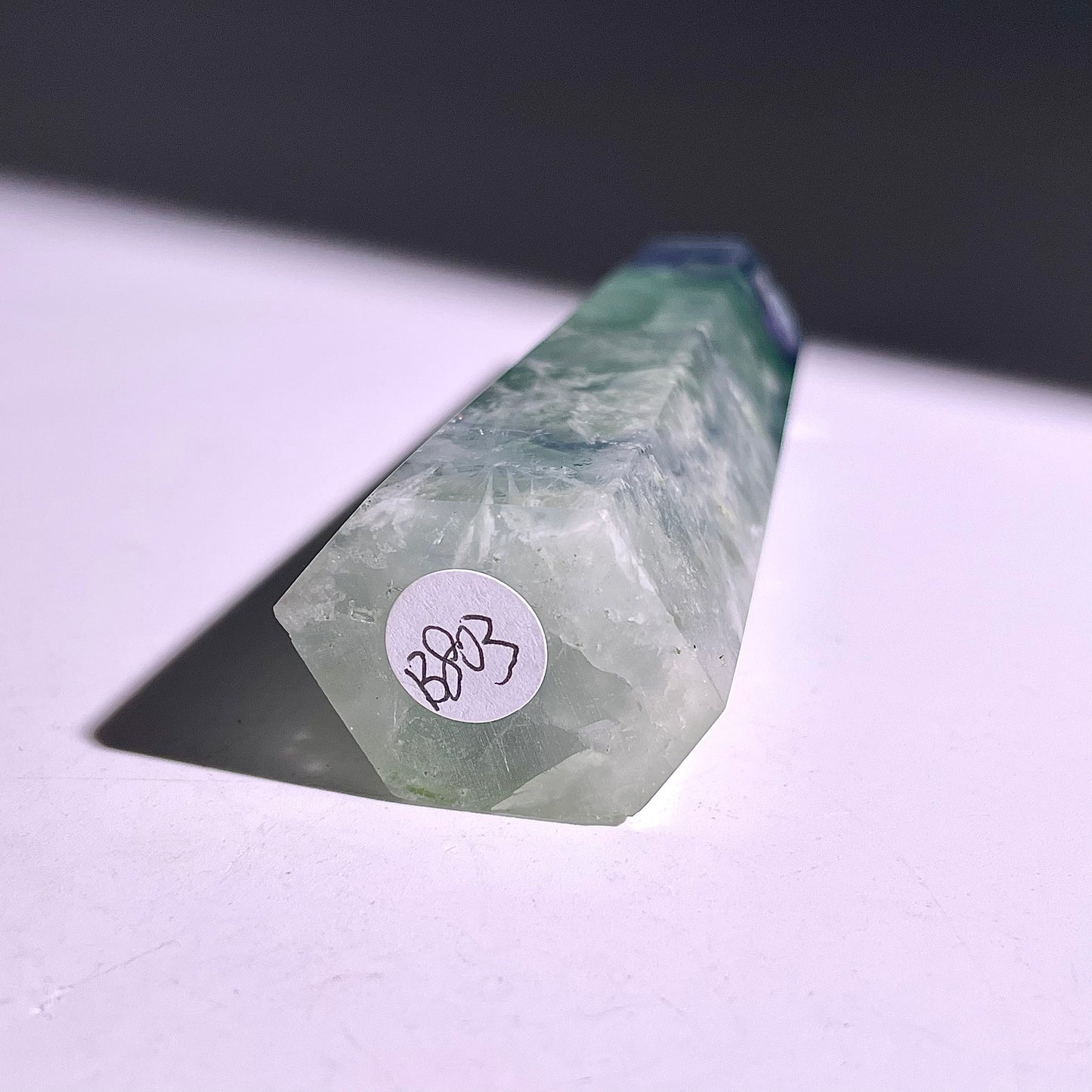 B803◇フェザー フローライト ピラー◇97×27×20mm◇天然石・鉱物・パワーストーン