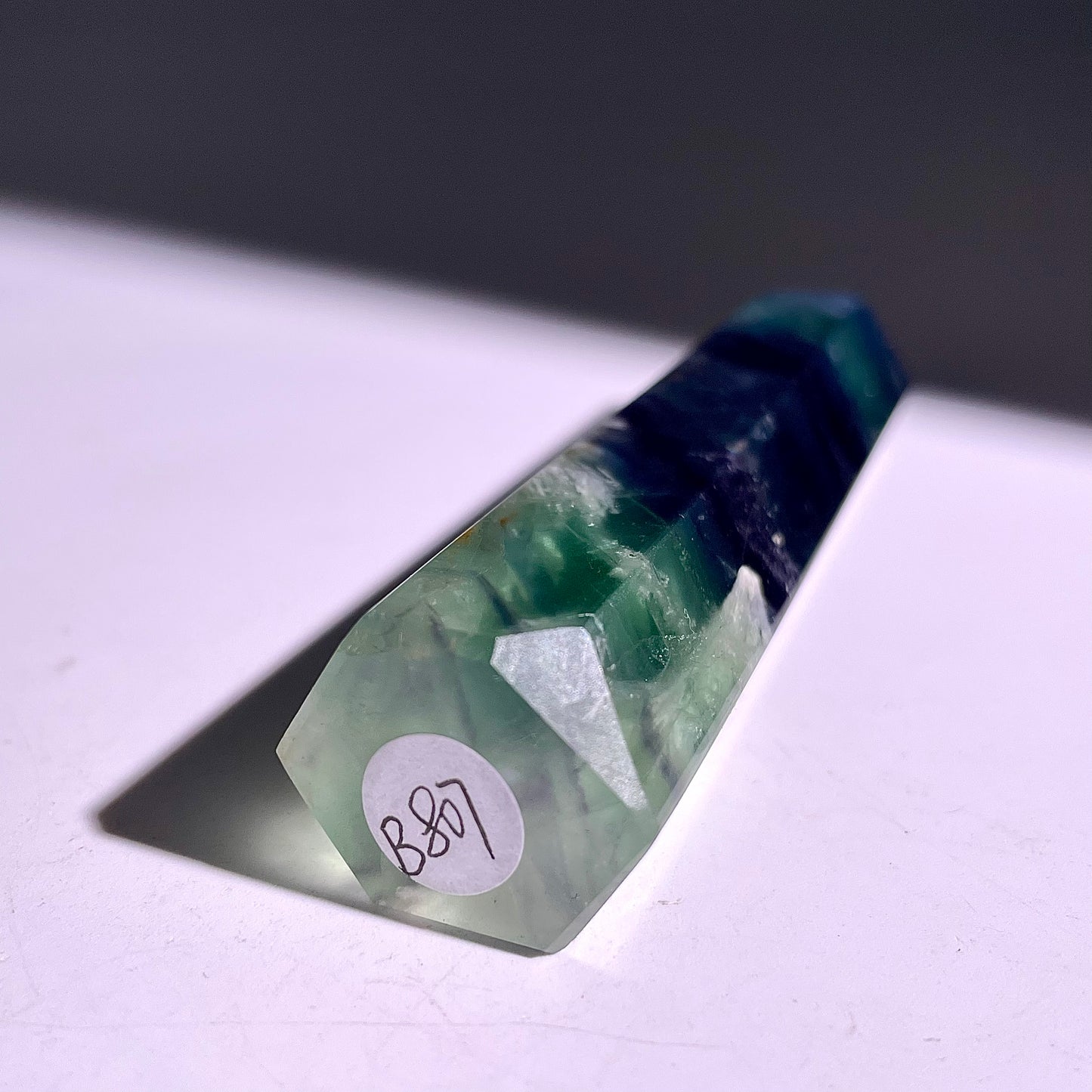 B807◇フェザー フローライト ピラー◇97×22×18mm◇天然石・鉱物・パワーストーン