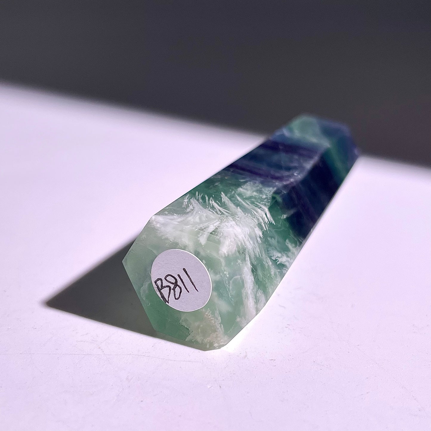 B811◇フェザー フローライト ピラー◇94×22×19mm◇天然石・鉱物・パワーストーン