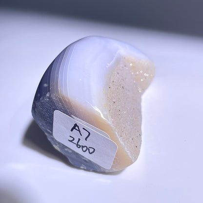 A7◇１点物◇瑪瑙 クラスター◇53×38×27mm◇天然石・鉱物・パワーストーン