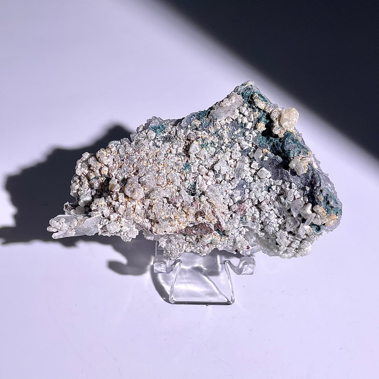 A141◇１点物◇瑪瑙とアメジスト共生◇80×53×20mm◇天然石・鉱物・パワーストーン