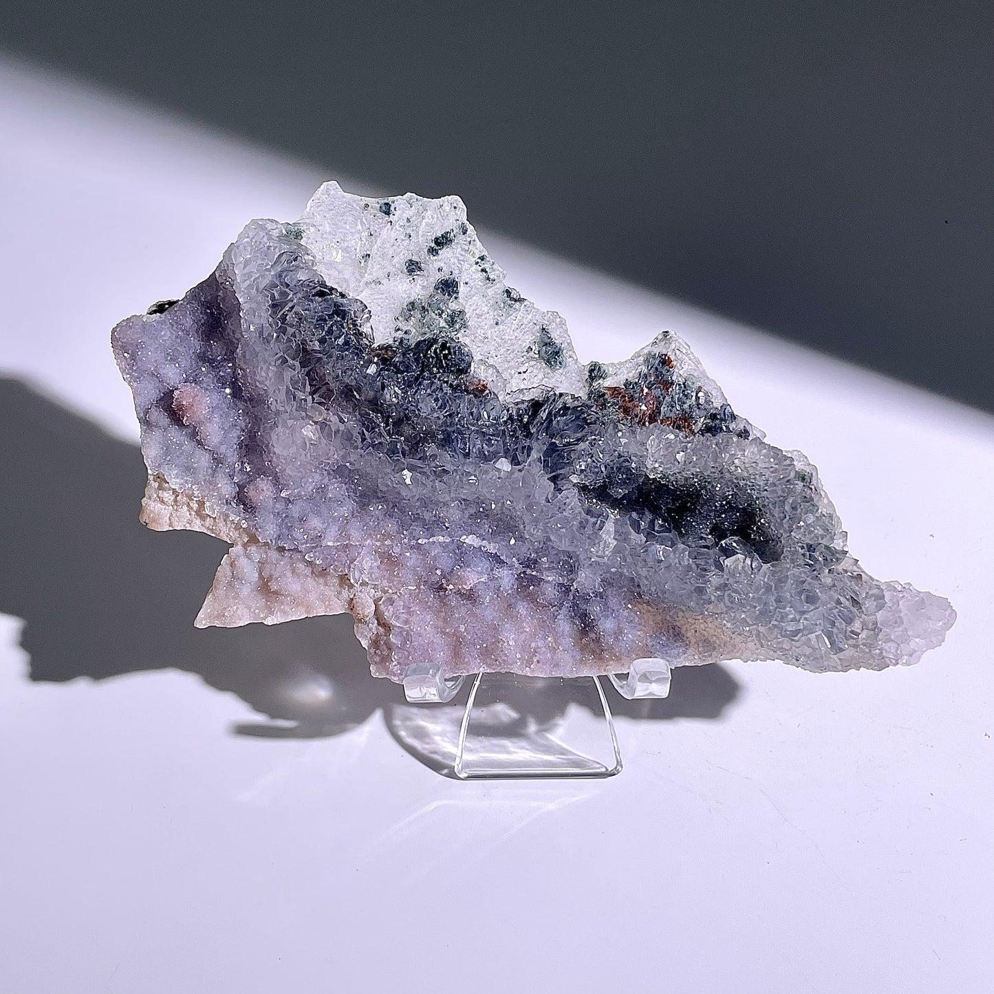 A147◇１点物◇瑪瑙とアメジスト共生◇149×83×20mm◇天然石・鉱物・パワーストーン