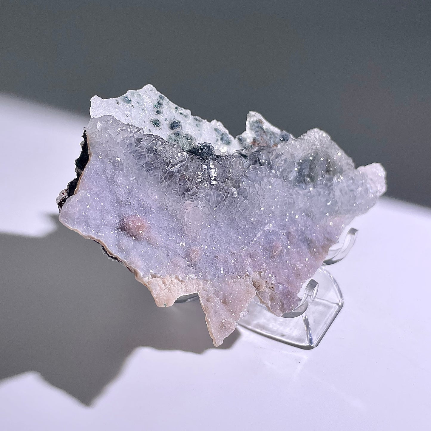 A147◇１点物◇瑪瑙とアメジスト共生◇149×83×20mm◇天然石・鉱物・パワーストーン