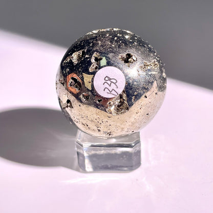 B38◇１点物◇パイライト◇40×40×40mm◇天然石・鉱物・パワーストーン