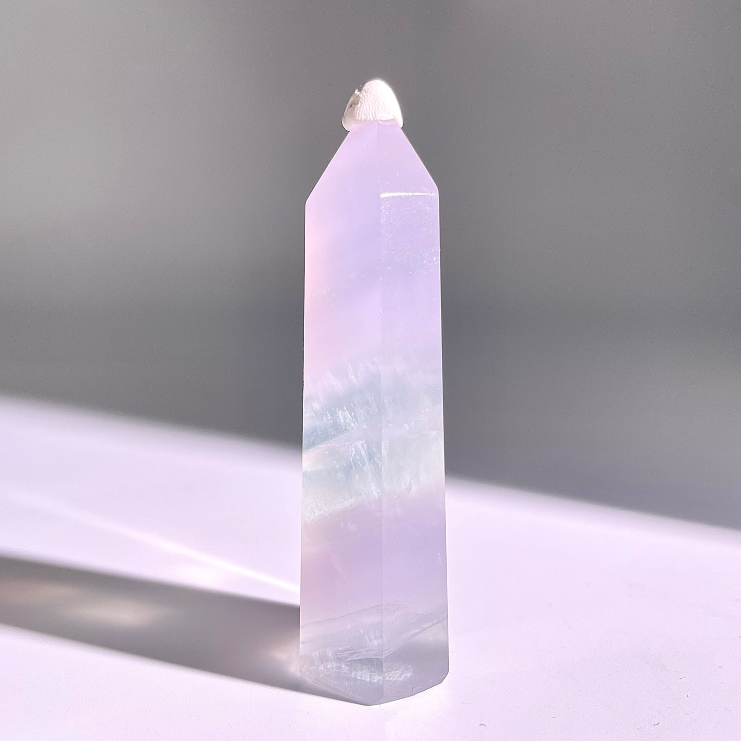 B75◇１点物◇フローライト ピラー◇80×20×23mm天然石・鉱物・パワーストーン