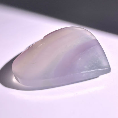 B85◇１点物◇フローライト ハート◇63×81×19mm天然石・鉱物・パワーストーン