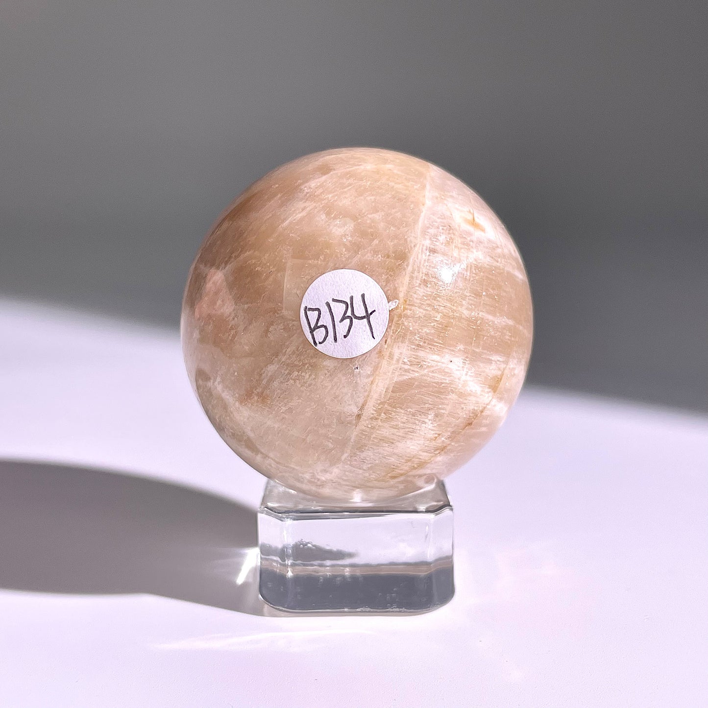 B134◇１点物◇ムーンストーン◇45×45×45mm天然石・鉱物・パワーストーン