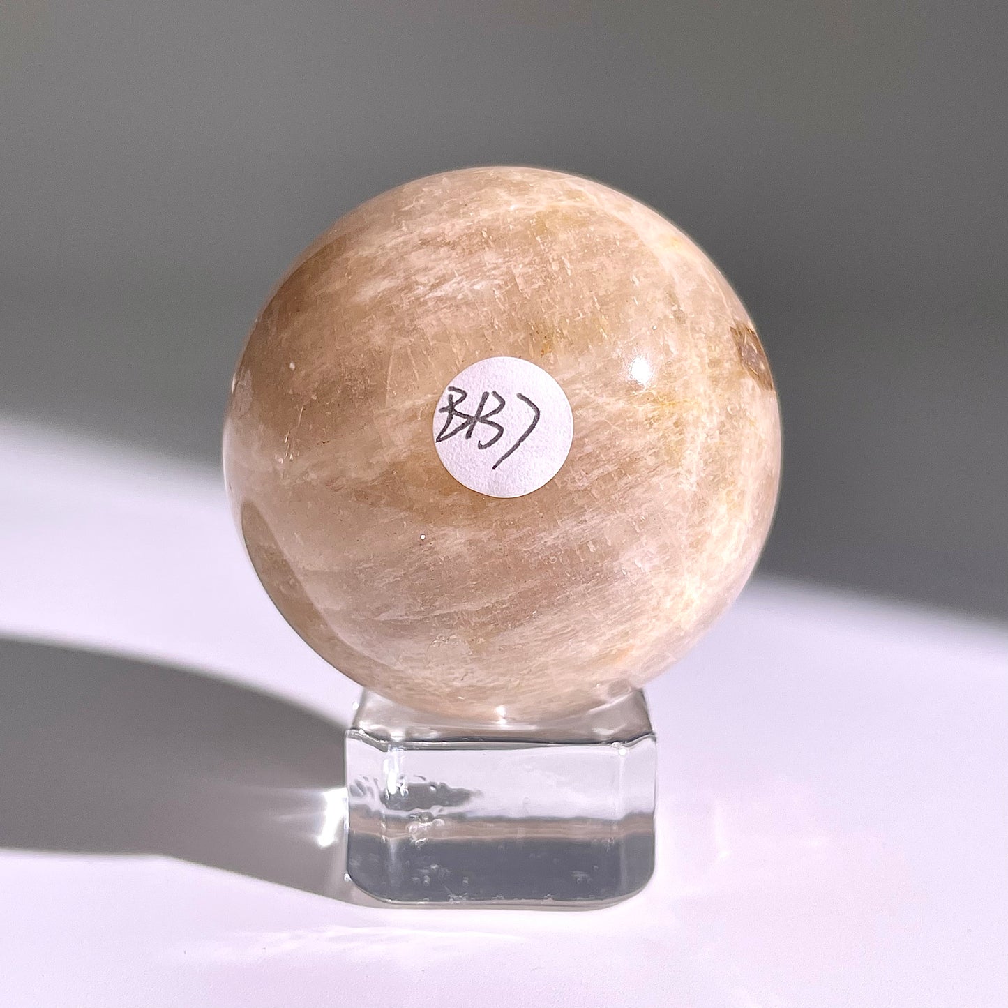 B137◇１点物◇ムーンストーン◇46×46×46mm天然石・鉱物・パワーストーン