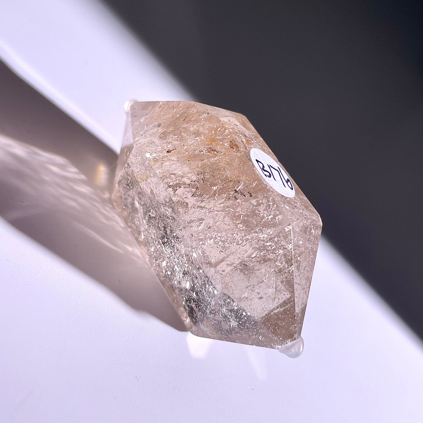 B176◇１点物◇ルチルクォーツ  ダブルポイント◇52×30×19mm天然石・鉱物・パワーストーン