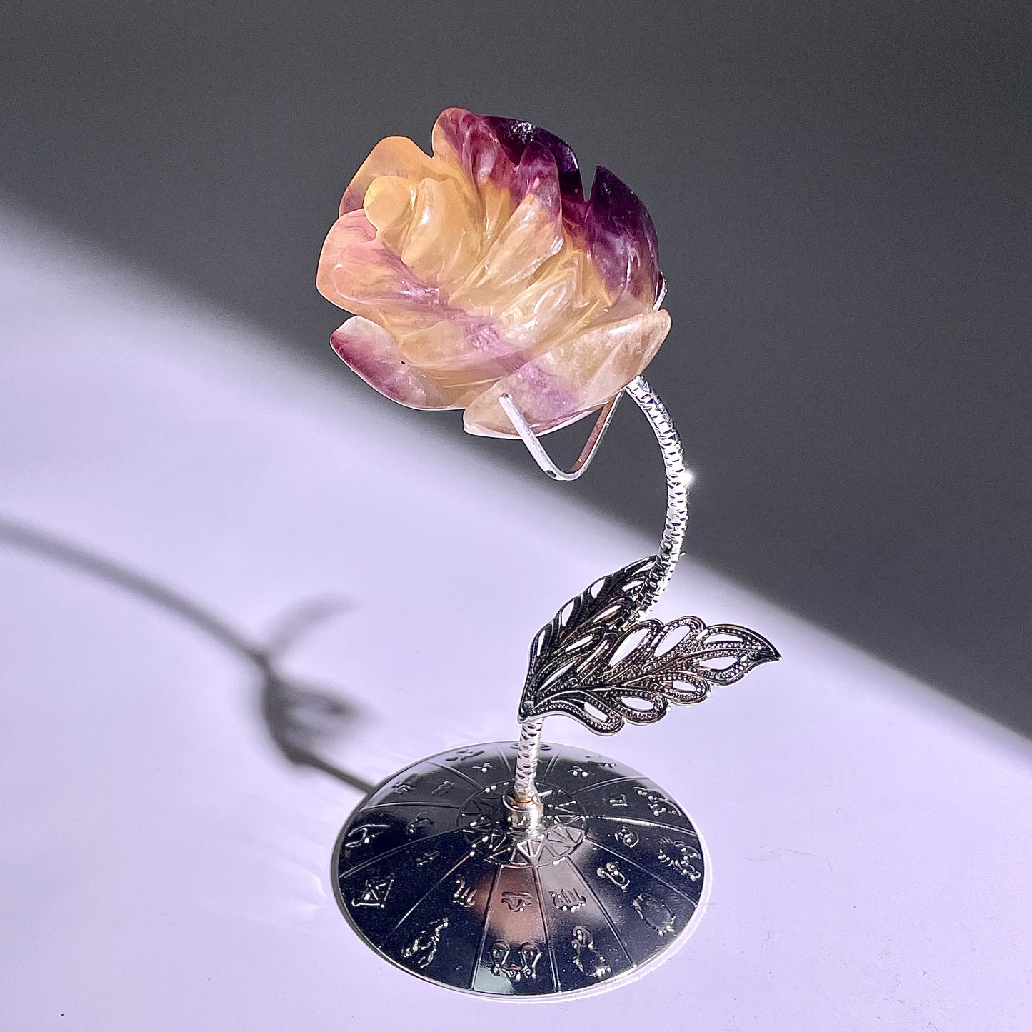 B235◇１点物◇フローライト  ハナ◇63×49×42mm◇天然石・鉱物・パワーストーン