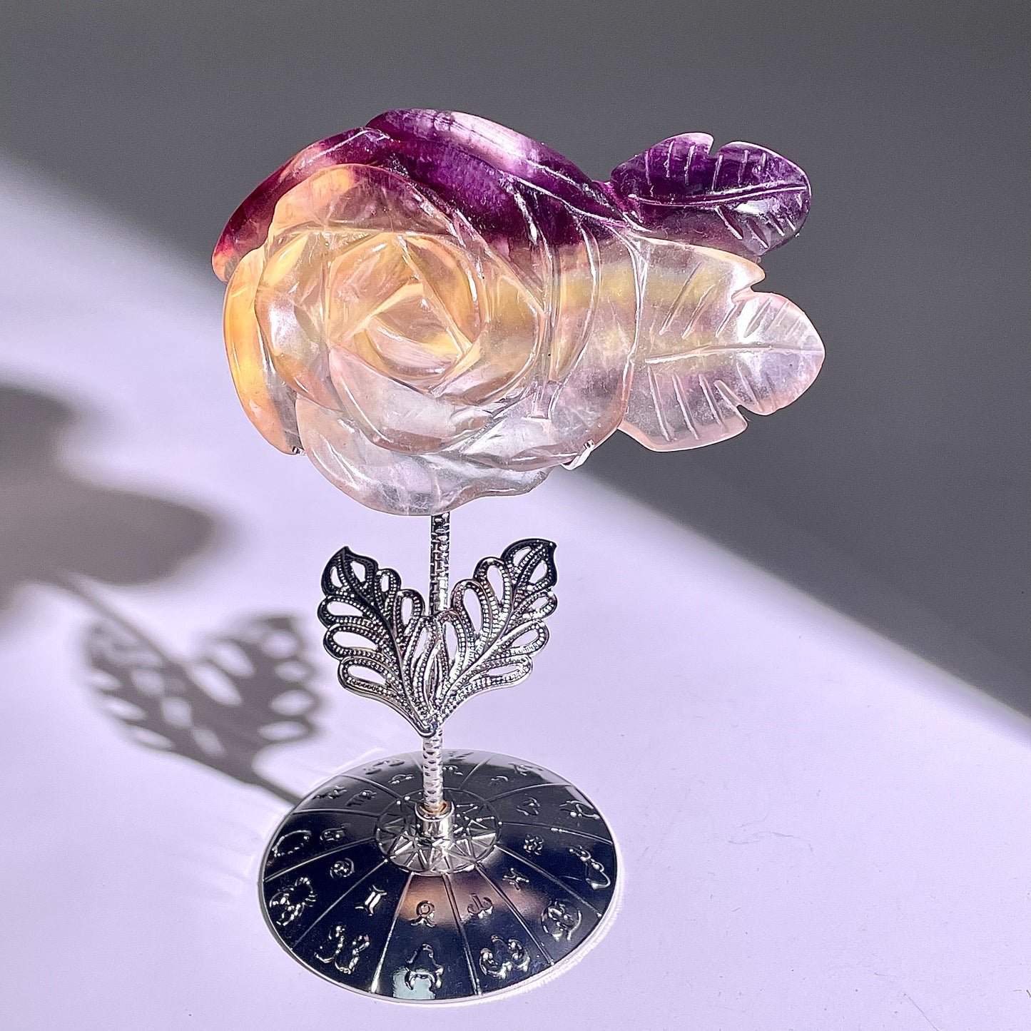 B243◇１点物◇フローライト  ハナ◇107×87×27mm◇天然石・鉱物・パワーストーン