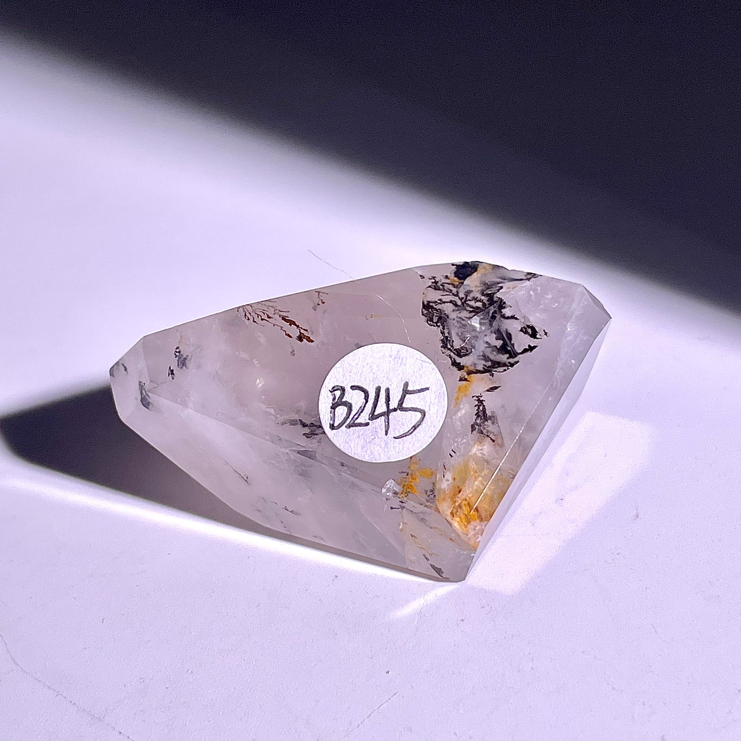 B245◇１点物◇瑪瑙の小樹 不規則◇36×24×16mm◇天然石・鉱物・パワーストーン