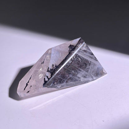 B248◇１点物◇瑪瑙の小樹 不規則◇57×25×19mm◇天然石・鉱物・パワーストーン