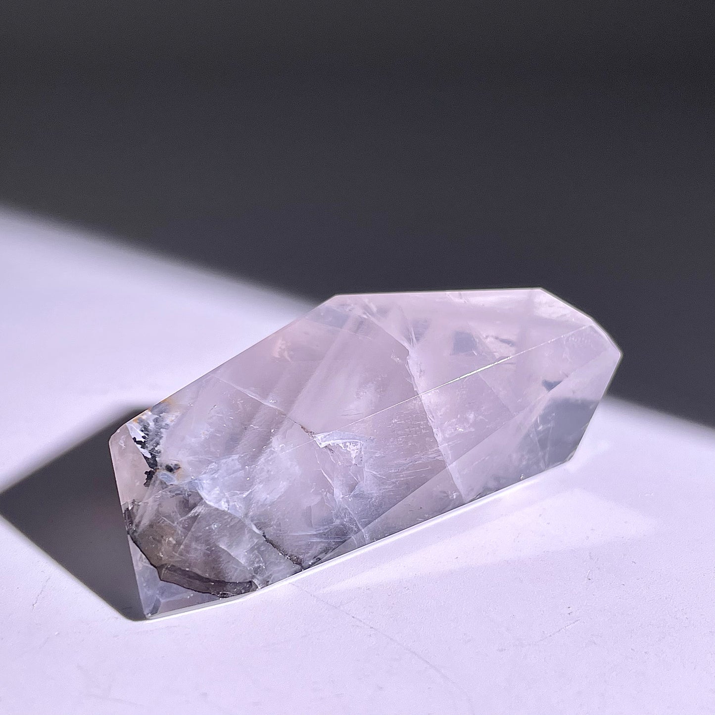 B248◇１点物◇瑪瑙の小樹 不規則◇57×25×19mm◇天然石・鉱物・パワーストーン