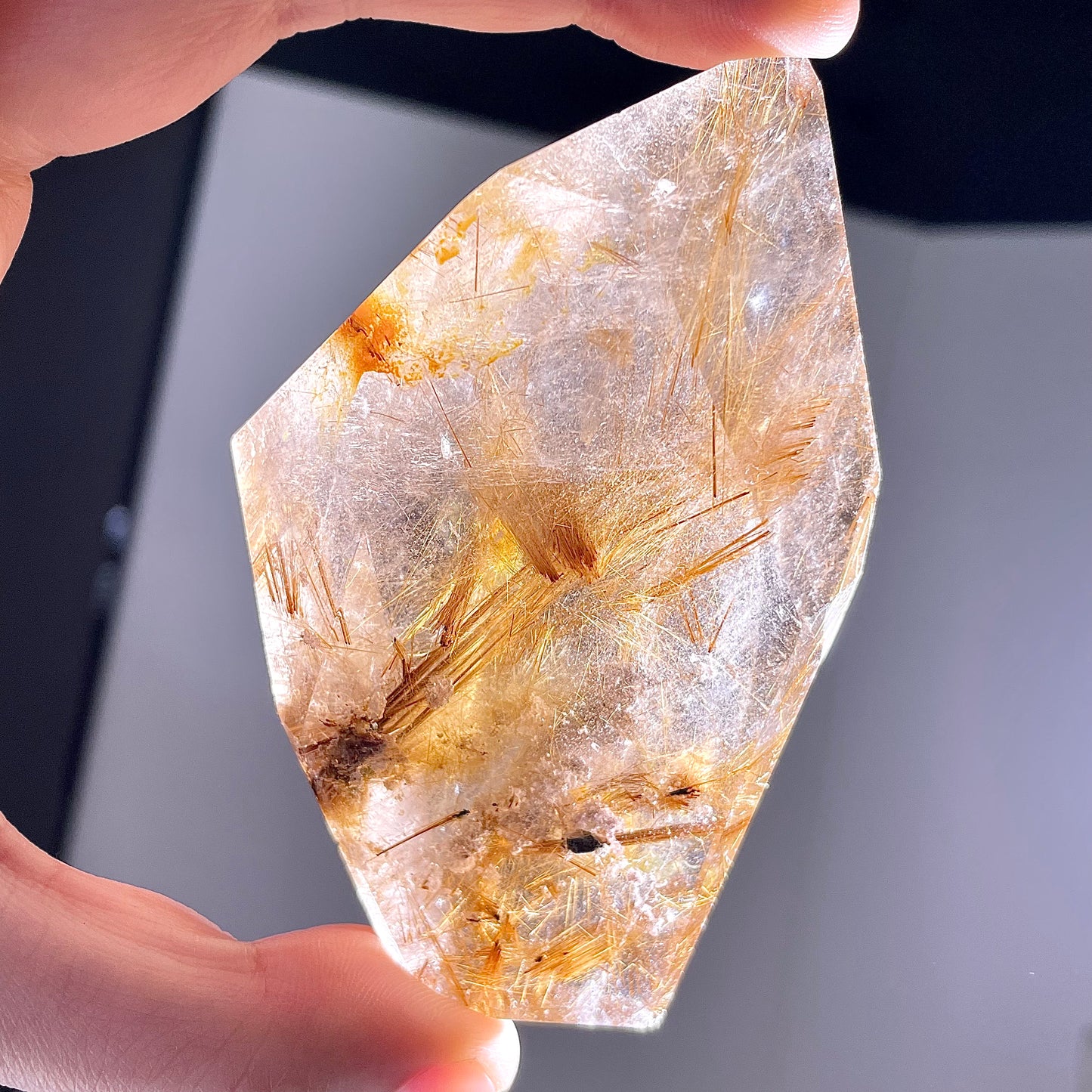 B315◇１点物◇ルチルクォーツ 不規則◇90×56×28mm◇天然石・鉱物・パワーストーン