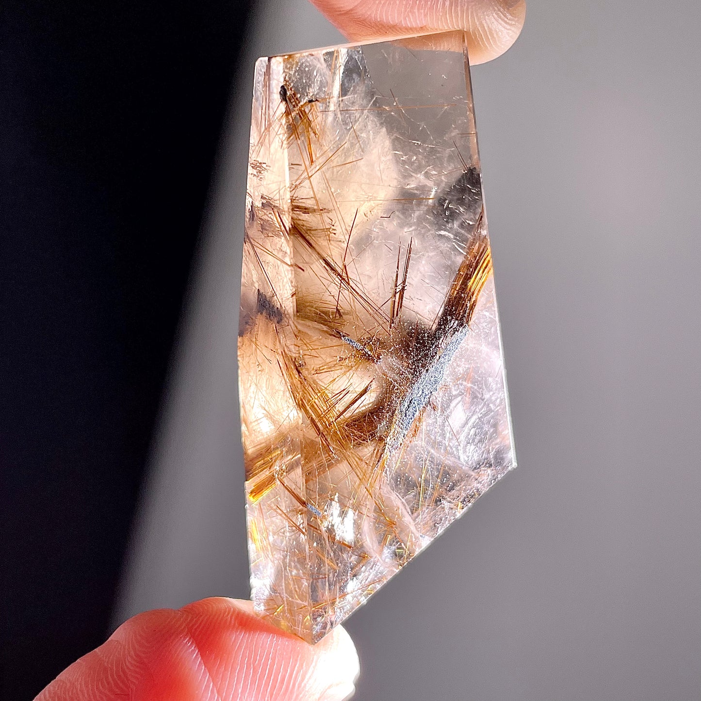 B320◇１点物◇ルチルクォーツ 不規則◇45×23×11mm◇天然石・鉱物・パワーストーン