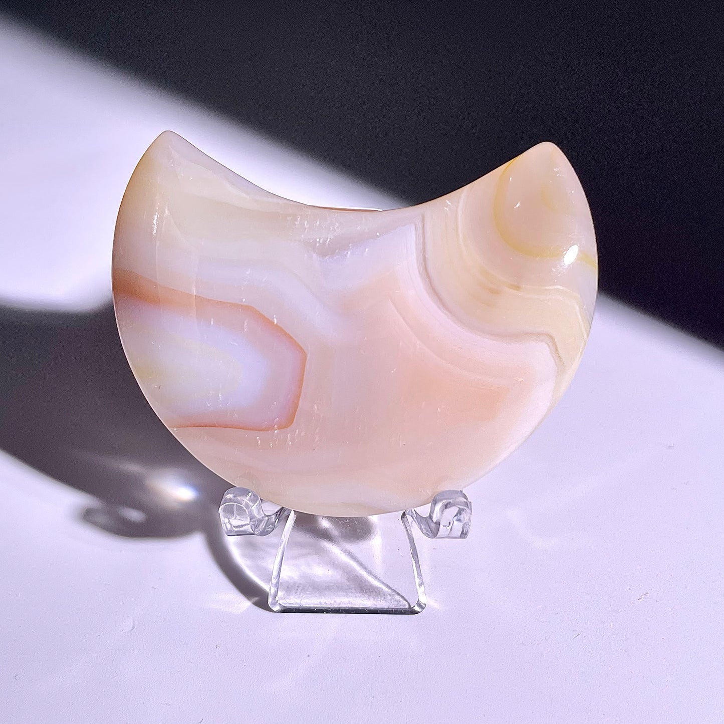 B325◇１点物◇桜瑪瑙 ムーン◇57×36×15mm◇天然石・鉱物・パワーストーン