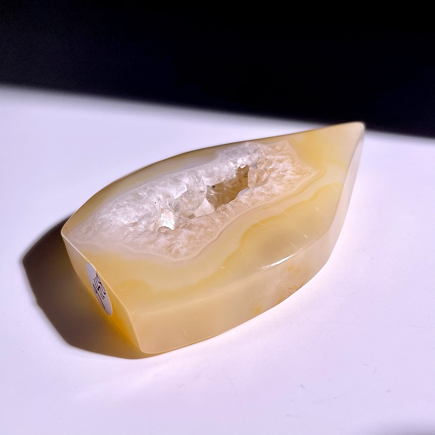 B336◇１点物◇瑪瑙 トーチ◇69×47×13mm◇天然石・鉱物・パワーストーン