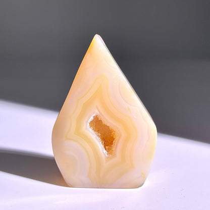 B342◇１点物◇瑪瑙トーチ◇58×39×13mm◇天然石・鉱物・パワーストーン