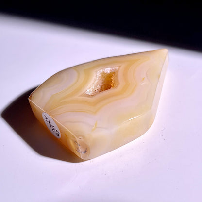 B342◇１点物◇瑪瑙トーチ◇58×39×13mm◇天然石・鉱物・パワーストーン