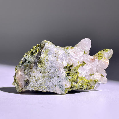 A176◇１点物◇エピドート  クラスター◇58×32×28mm◇天然石・鉱物・パワーストーン