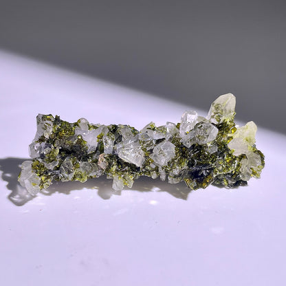 A177◇１点物◇エピドート  クラスター◇61×21×22mm◇天然石・鉱物・パワーストーン