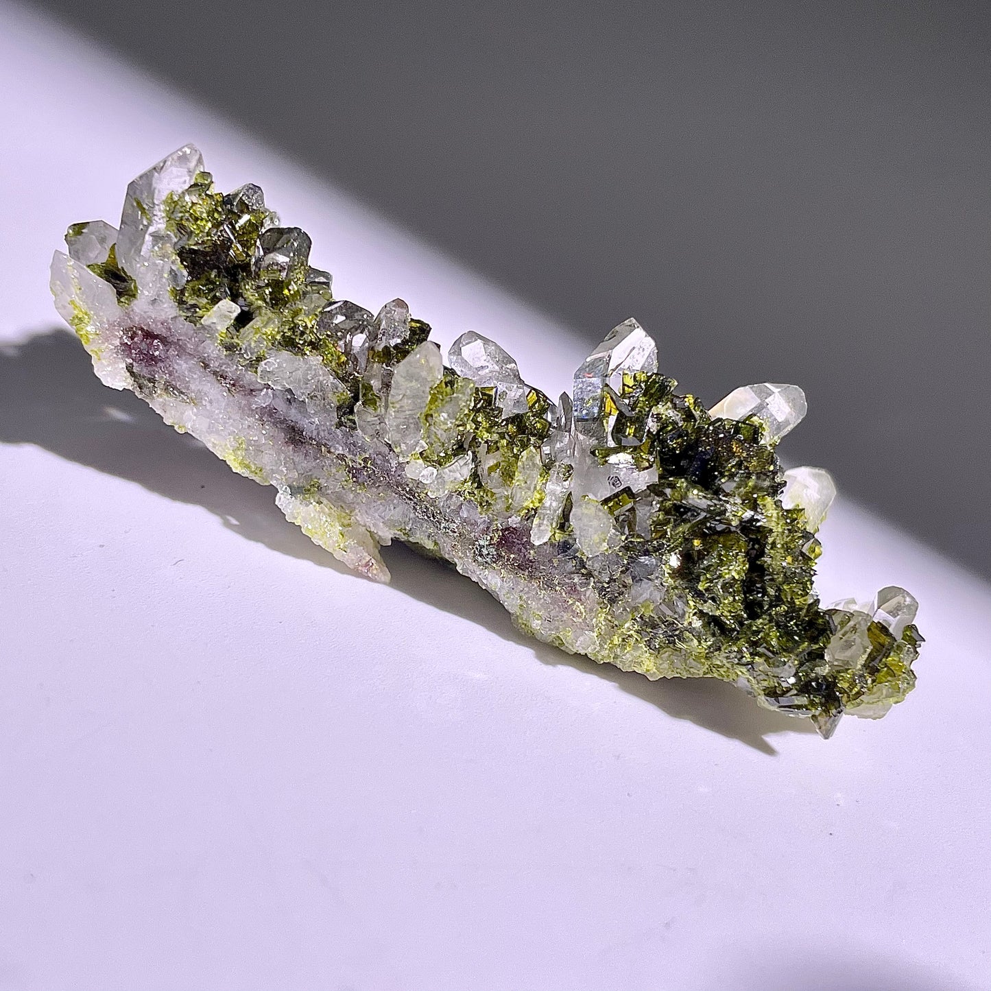A177◇１点物◇エピドート  クラスター◇61×21×22mm◇天然石・鉱物・パワーストーン
