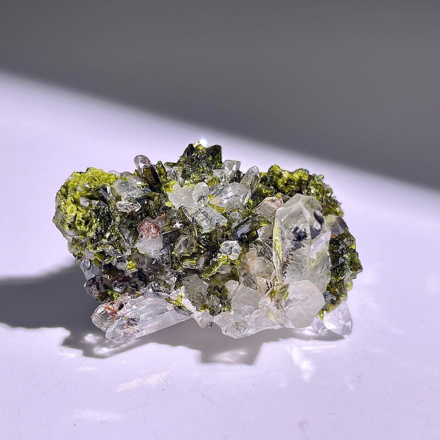A178◇１点物◇エピドート  クラスター◇41×24×27mm◇天然石・鉱物・パワーストーン