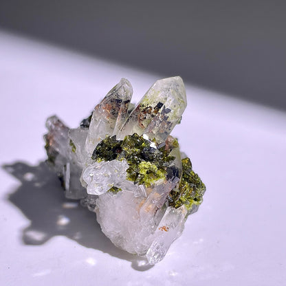A178◇１点物◇エピドート  クラスター◇41×24×27mm◇天然石・鉱物・パワーストーン
